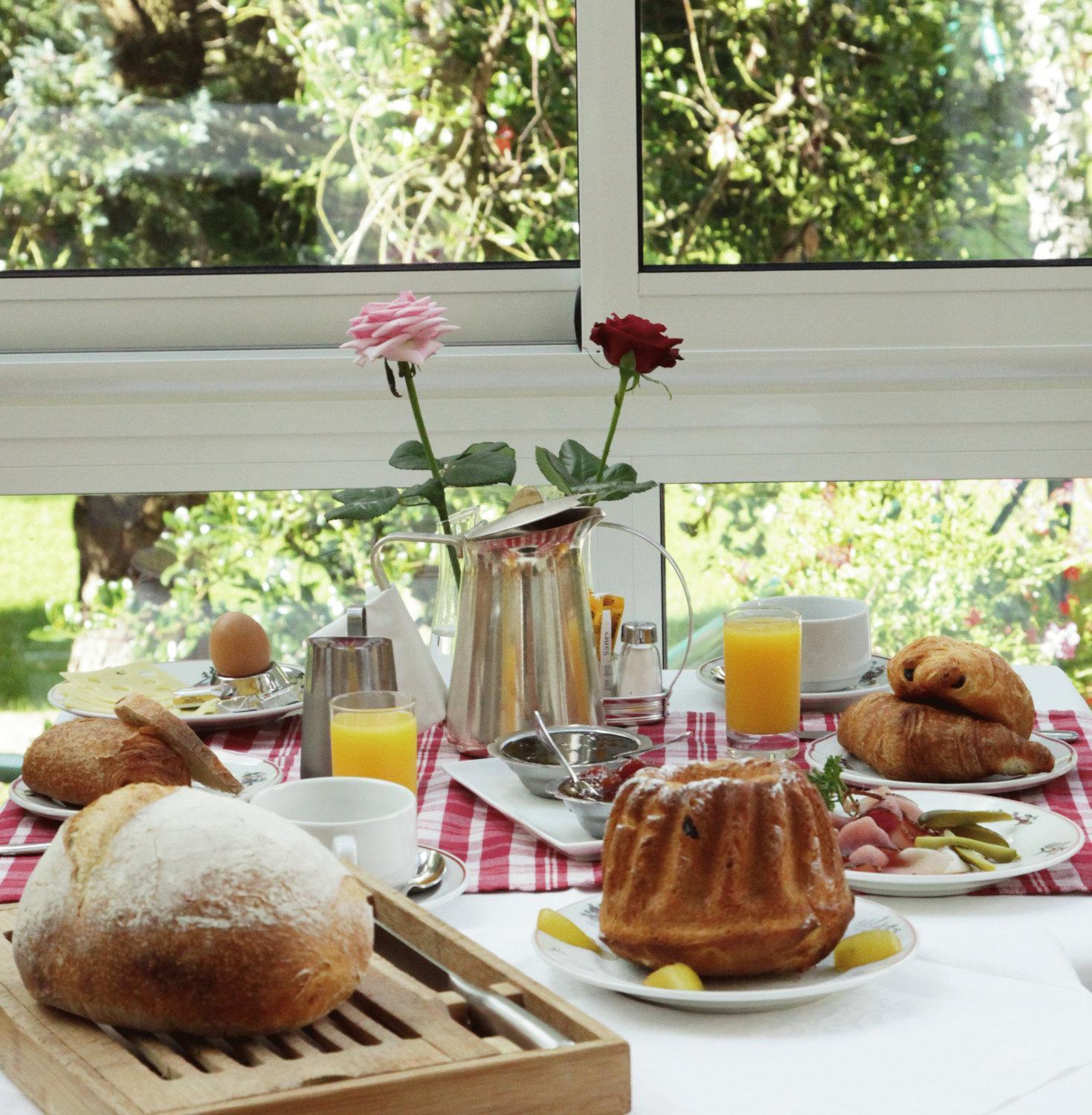 Logis Hotel Restaurant De La Poste Et Spa De Montagne Le Bonhomme Exteriör bild